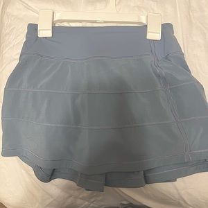 Lululemon pace rival skirt